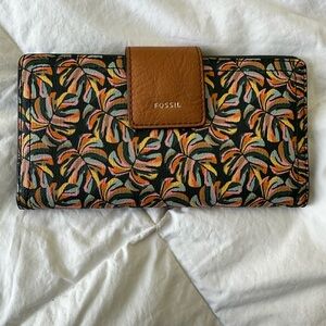 Fossil Women's Colorful Monstera Wallet